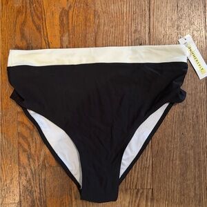 Summersalt Black and White High Leg Bikini Bottom Size 8 NWT
